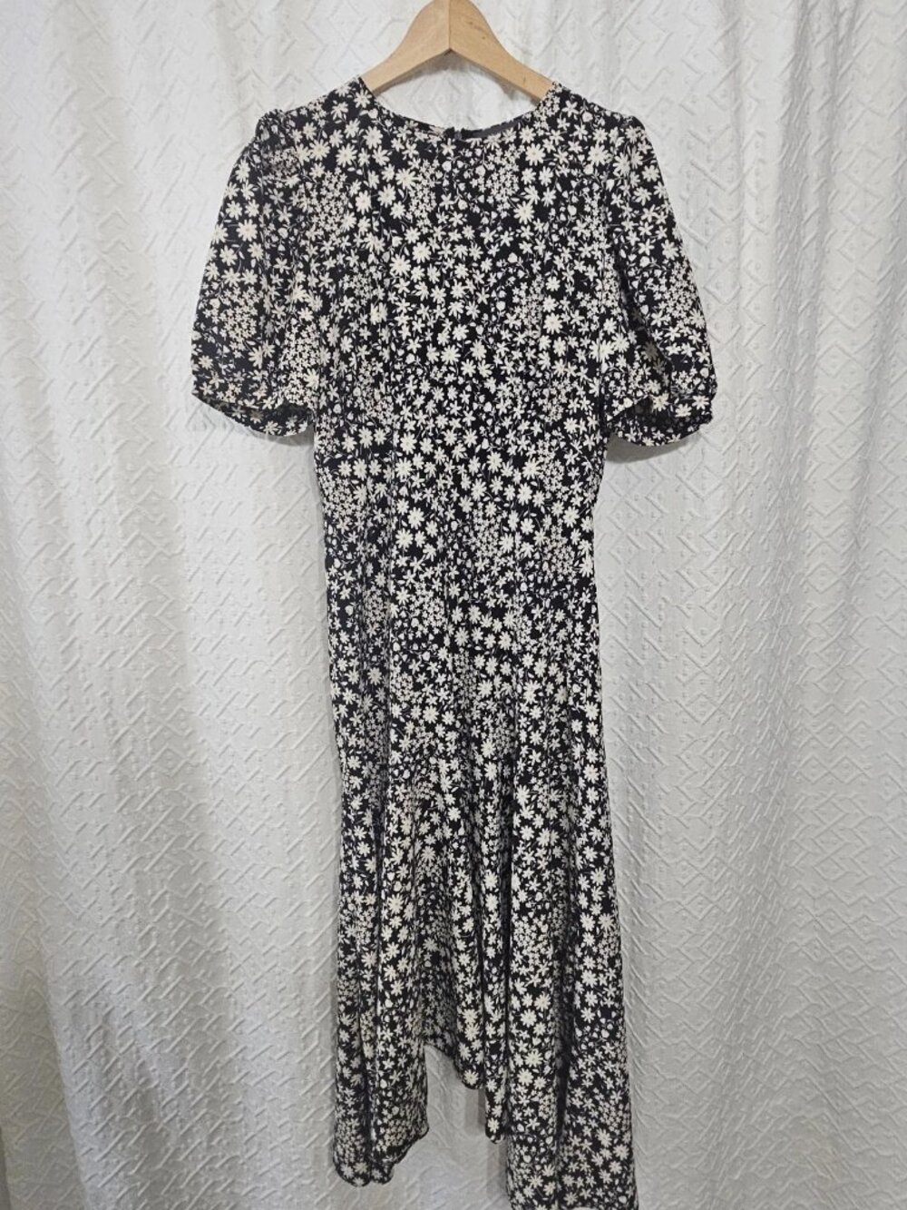 Marcha dress (mid-calf style) - Floral pattern Margarita design